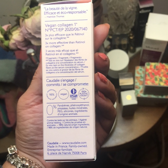 CAUDALIE Resveratrol-Lift Instant Firming Serum, 1.01-oz. - Picture 6 of 6